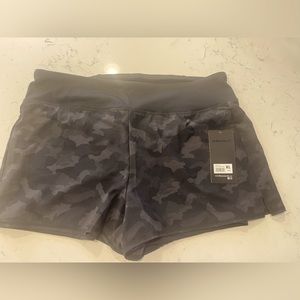 90 Degree by Reflex work out shorts